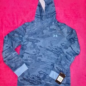 Boys youth Large UnderArmour Hoodie